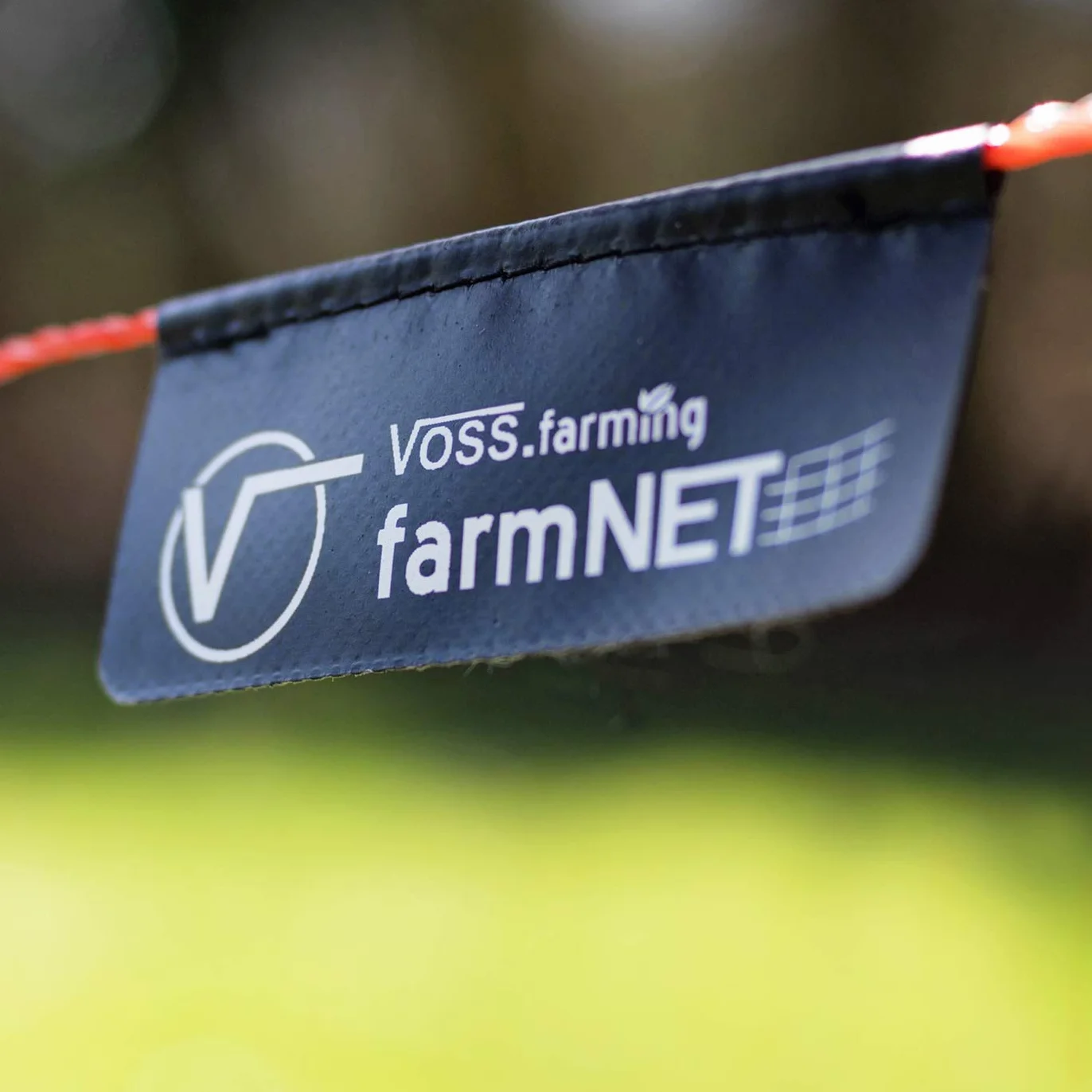 VOSS.farming Malla eléctrica para ovejas farmNET, Rollo de 50m de Longitud y 90cm de Altura, 14 Postes, Naranja