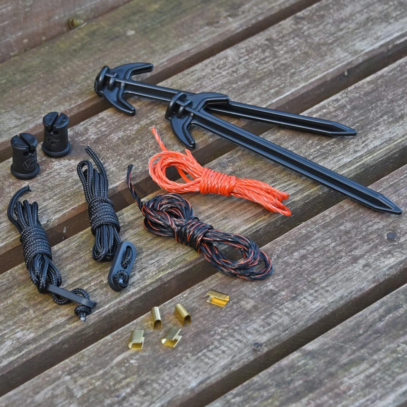 VOSS.farming Malla eléctrica para ovejas farmNET, Rollo de 50m de Longitud y 90cm de Altura, 14 Postes, Naranja
